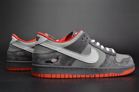 nike sb dunks nyc pigeon